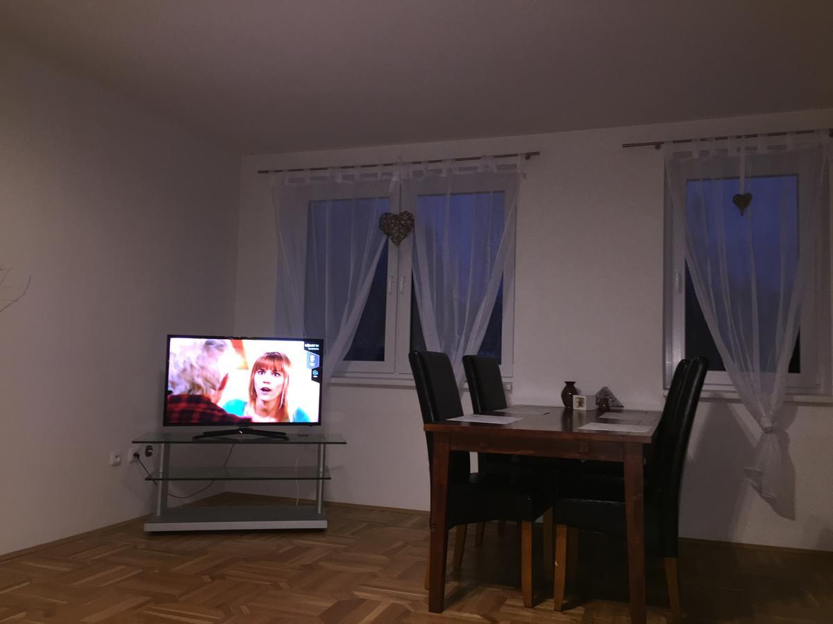 Apartments Tereza 伏尔塔瓦河畔利普诺 外观 照片